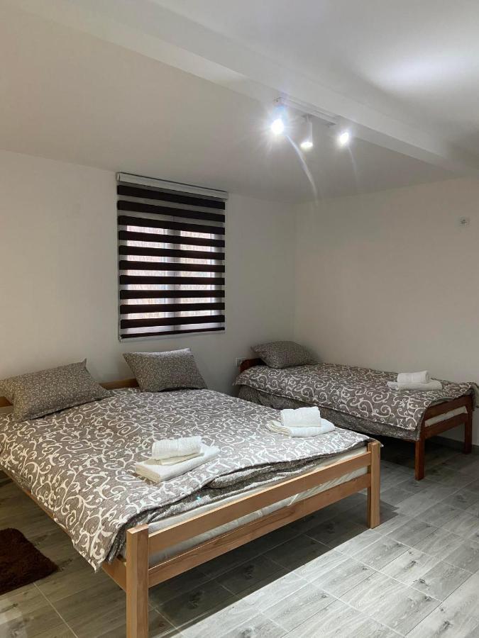 Vila Nika Crni Vrh Luaran gambar